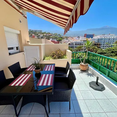Apartment Large Penthouse With Sunny Terrace Puerto de la Cruz (Tenerife)