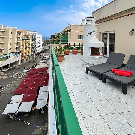 Large Penthouse With Sunny Terrace Apartman *