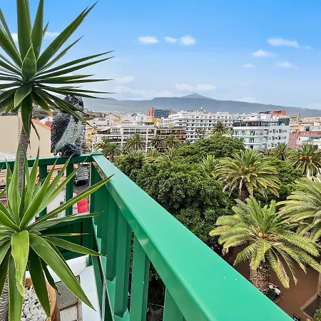 Large Penthouse With Sunny Terrace * Puerto de la Cruz